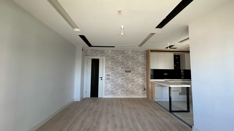 WhatsApp Image 2025-03-05 at 16.47.32 (2)